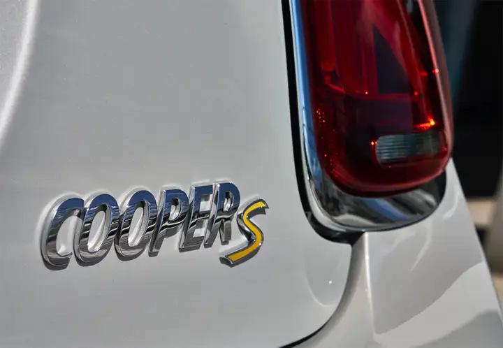 MINI Cooper 2020, foto 23