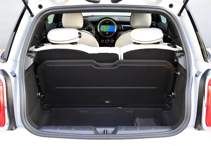 MINI Cooper 2020, foto 31