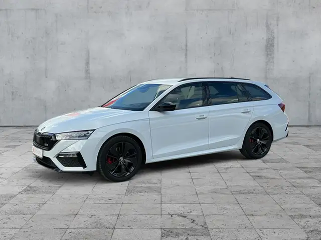 Skoda Octavia view 2