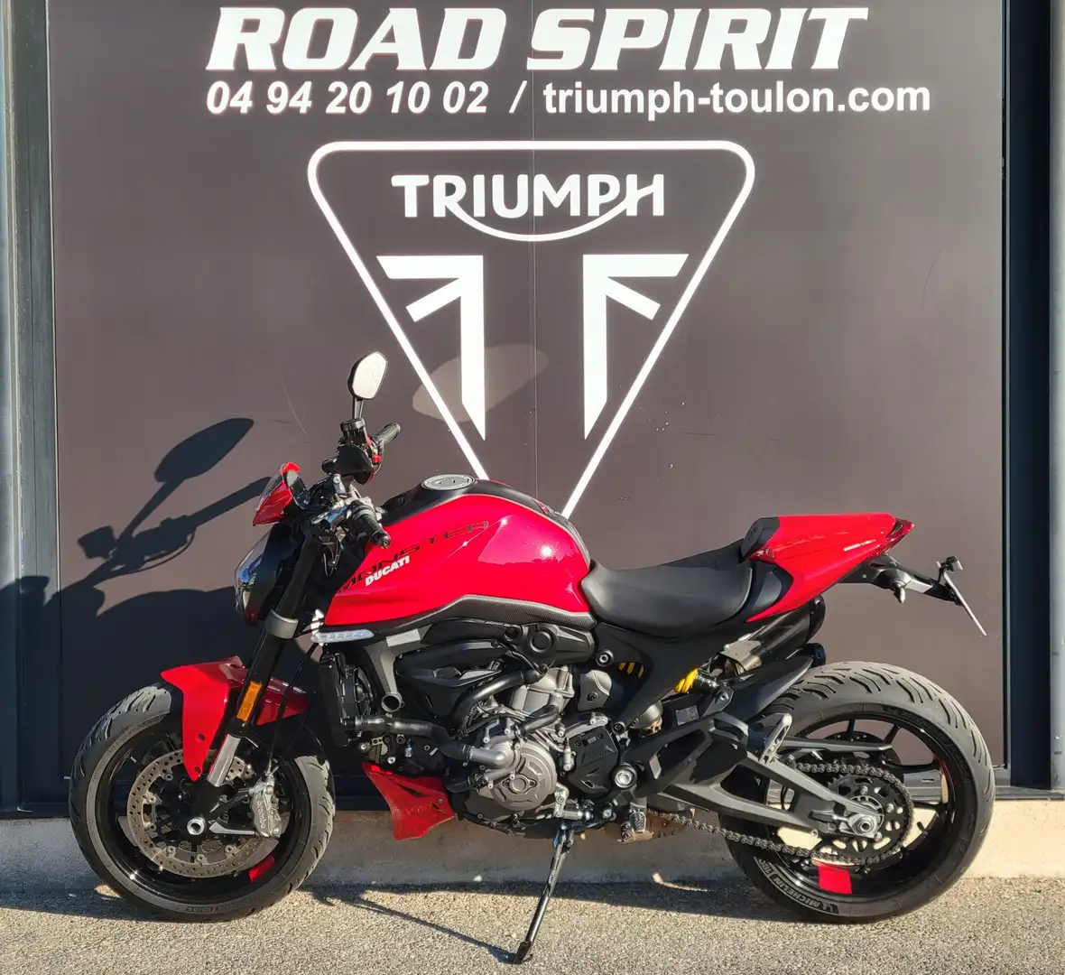 Ducati Monster 937 Rouge - 2