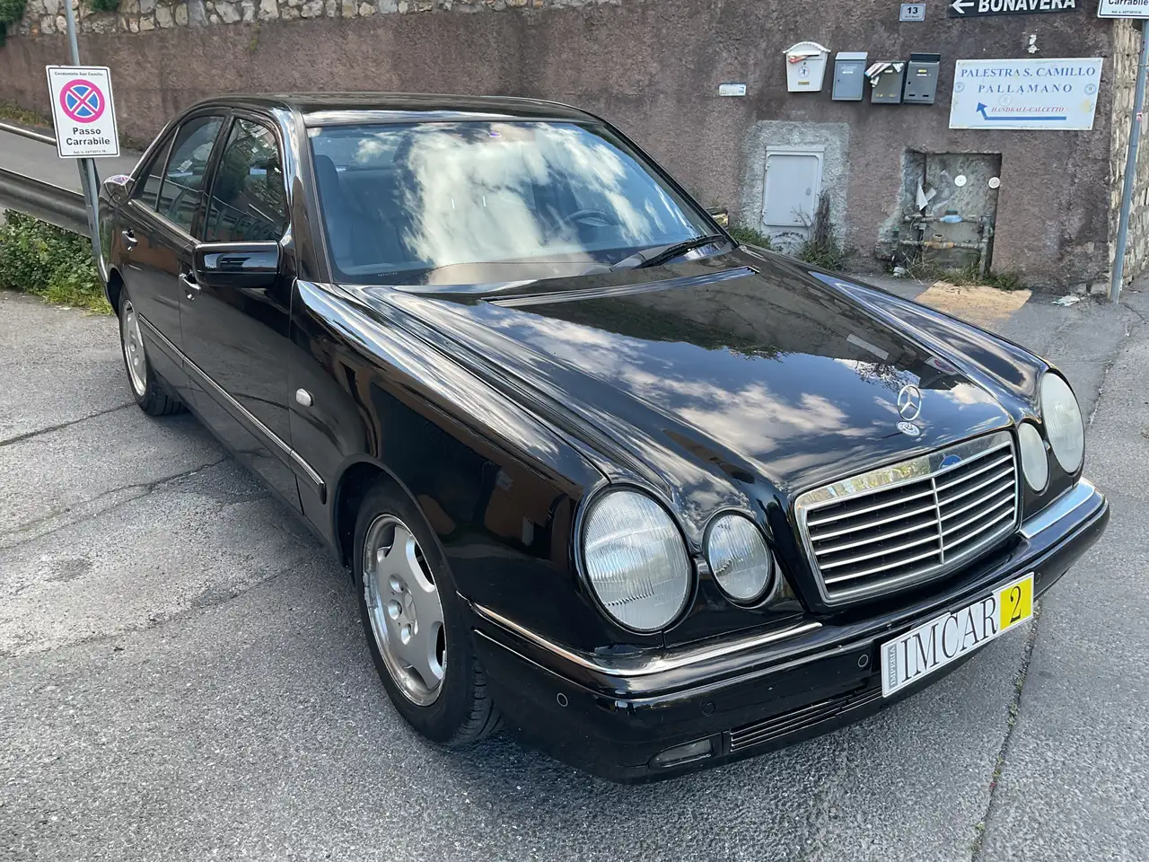 Mercedes-Benz E 200 Kompressor, foto 3