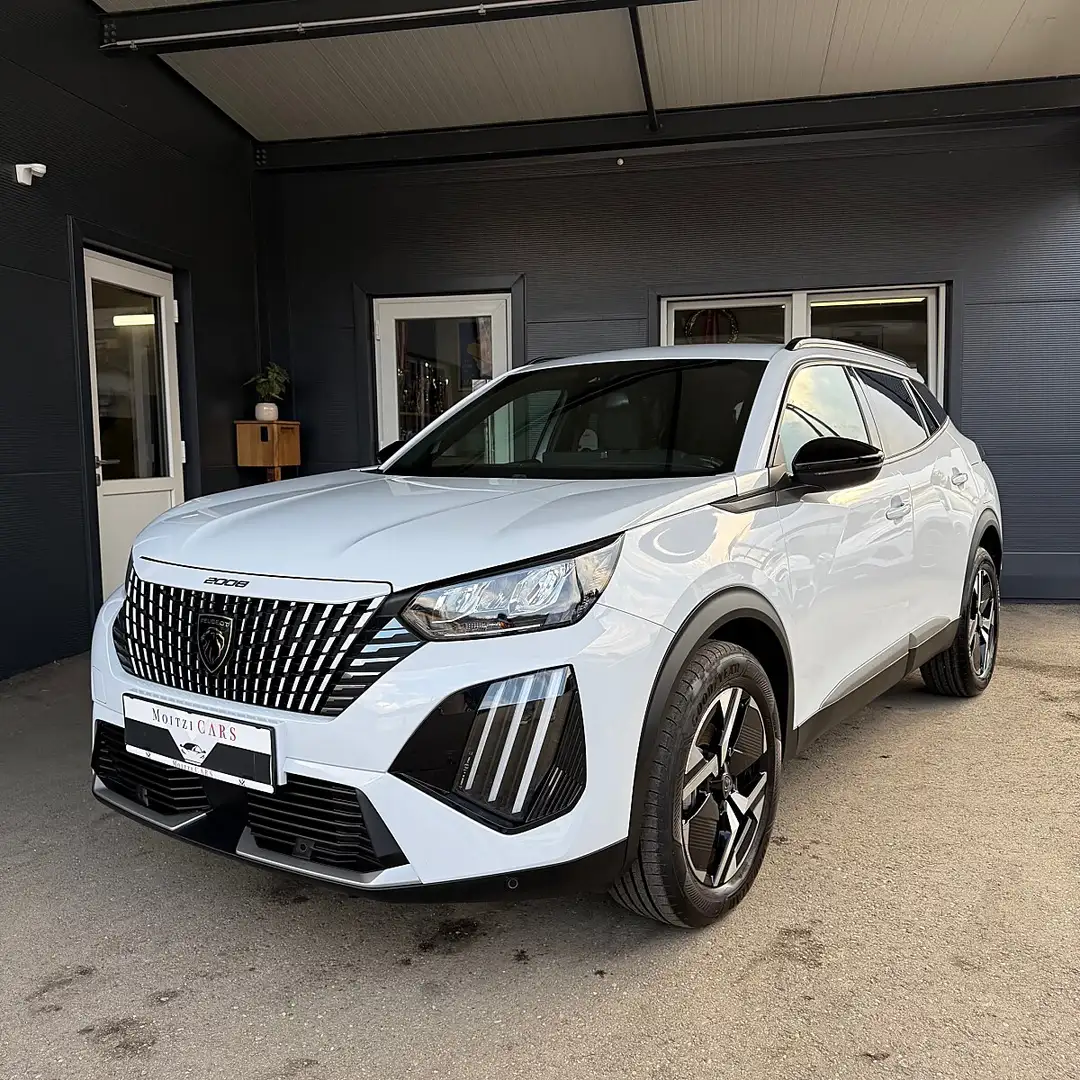 Peugeot 2008 PureTech 100 S&S Allure Weiß - 1