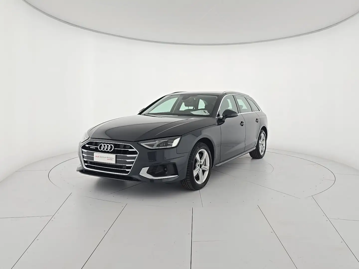 Audi A4 Avant 40 TDI quattro S tronic Business Advanced Grigio - 1