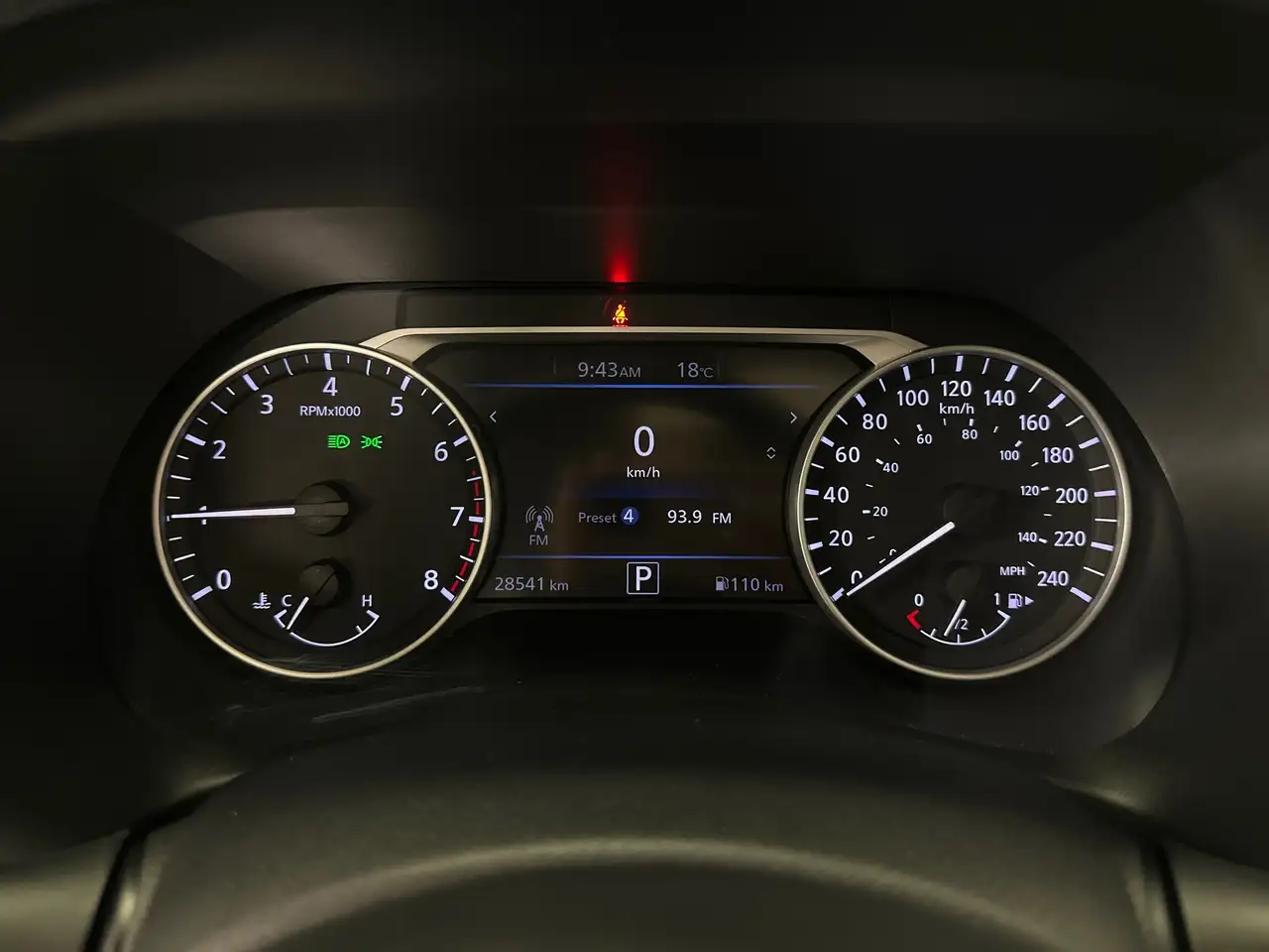 Nissan Sentra снимка Nissan Sentra