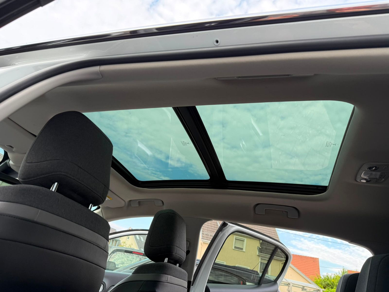 Citroen C5 Aircross Shine Pack Hybrid *Panoramadach* — photo 12