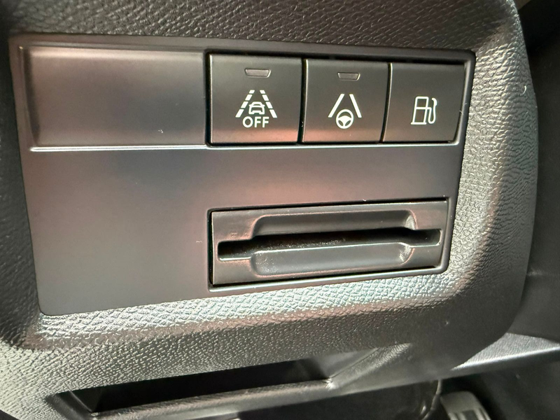 Citroen C5 Aircross Shine Pack Hybrid *Panoramadach* — photo 14
