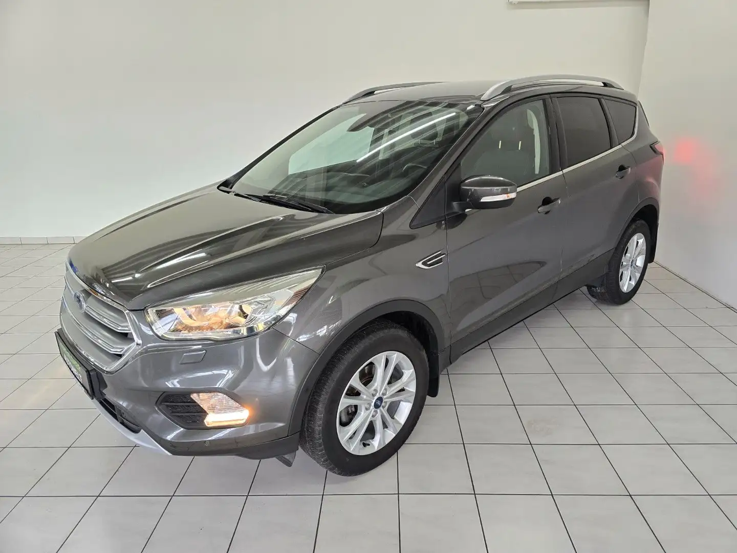 Ford Kuga Titanium *AHK*Kamera*PDC *Hagelschaden* Gris - 2