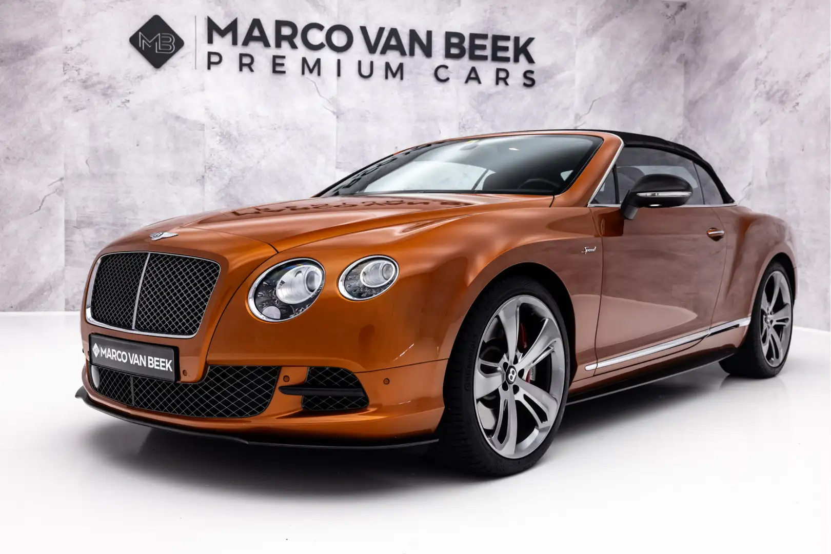 Bentley Continental GTC 6.0 W12 Speed | Carbonpakket | Facelift | Naim | M Naranja - 2