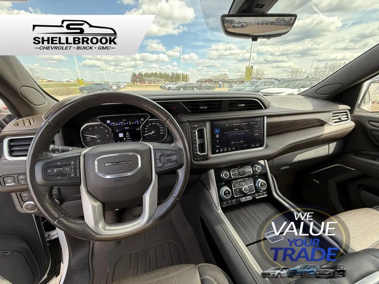 GMC Yukon снимка GMC Yukon
