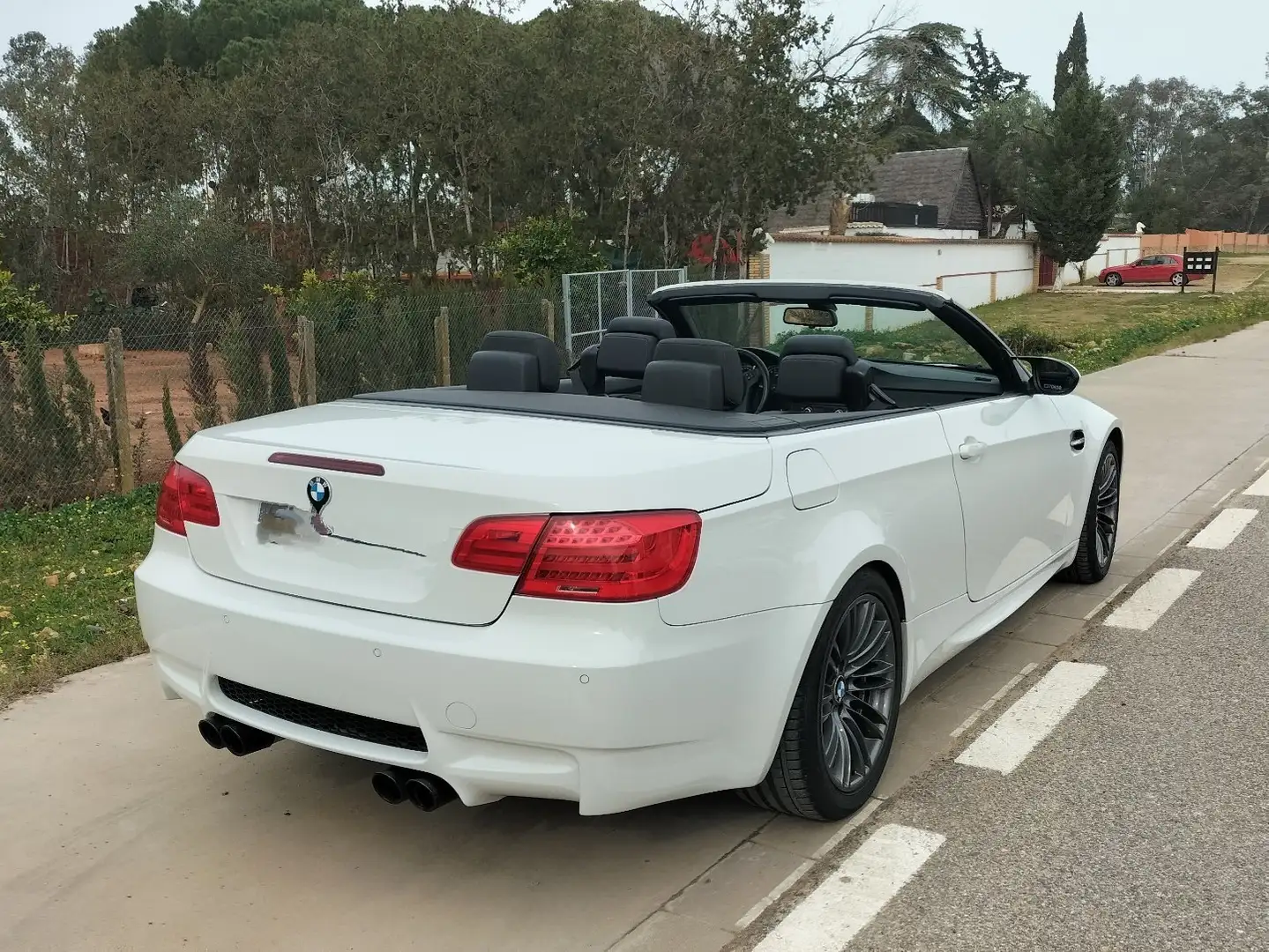 BMW M3 Cabrio DKG Beyaz - 2