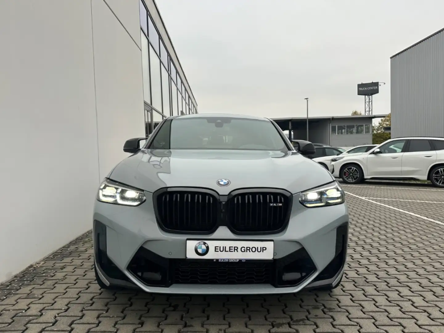 BMW X4 M Competition A HUD AD El. Panodach Panorama Navi Le Grau - 2