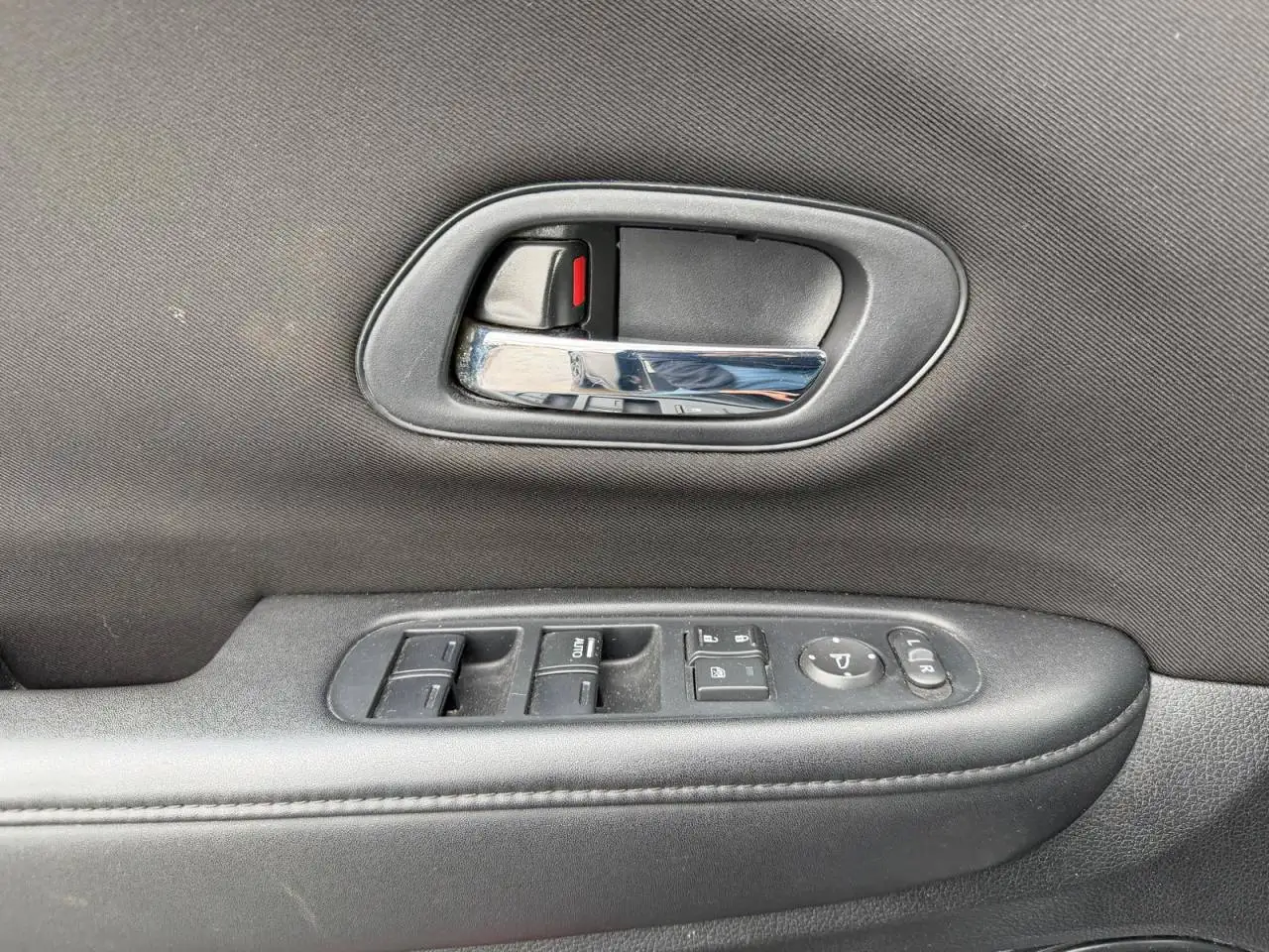 Honda HR-V снимка Honda HR-V
