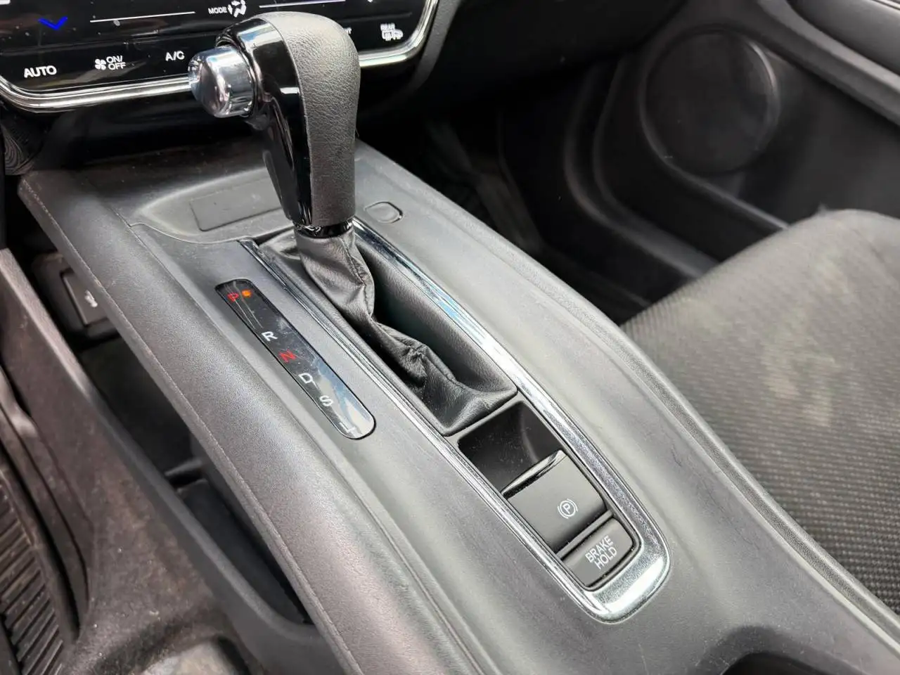 Honda HR-V снимка Honda HR-V