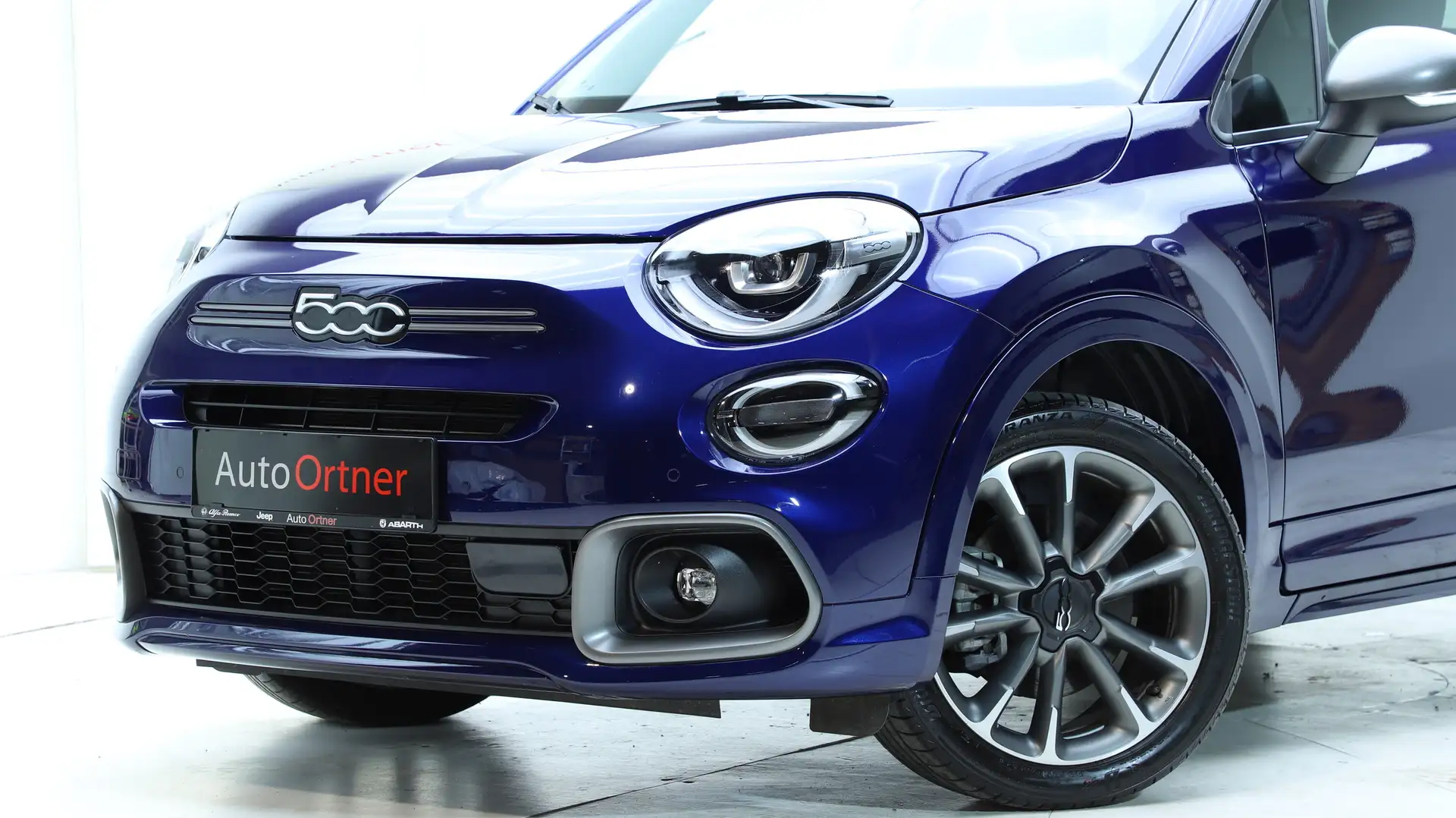 Fiat 500X Hybrid Sport 130PS Aut. Blau - 2