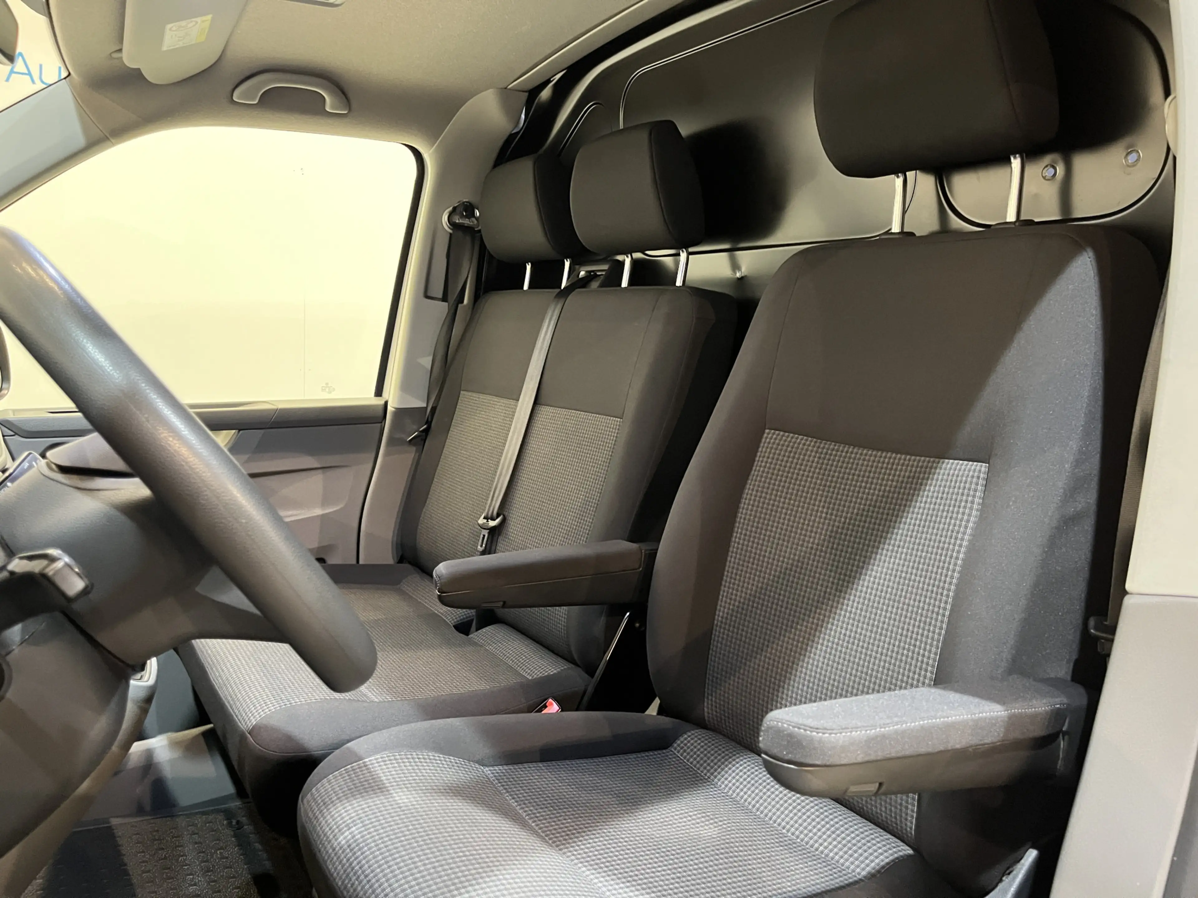 Volkswagen T6.1 Transporter 2.0 TDI L1H1 150 PK Automaat / Euro 6 / Schuifdeur — photo 8