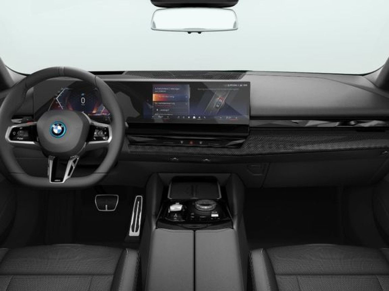BMW 550 e xDr.T.M Sport PRO IntAktL.PanoD.B+W.AHK 21" — photo 4