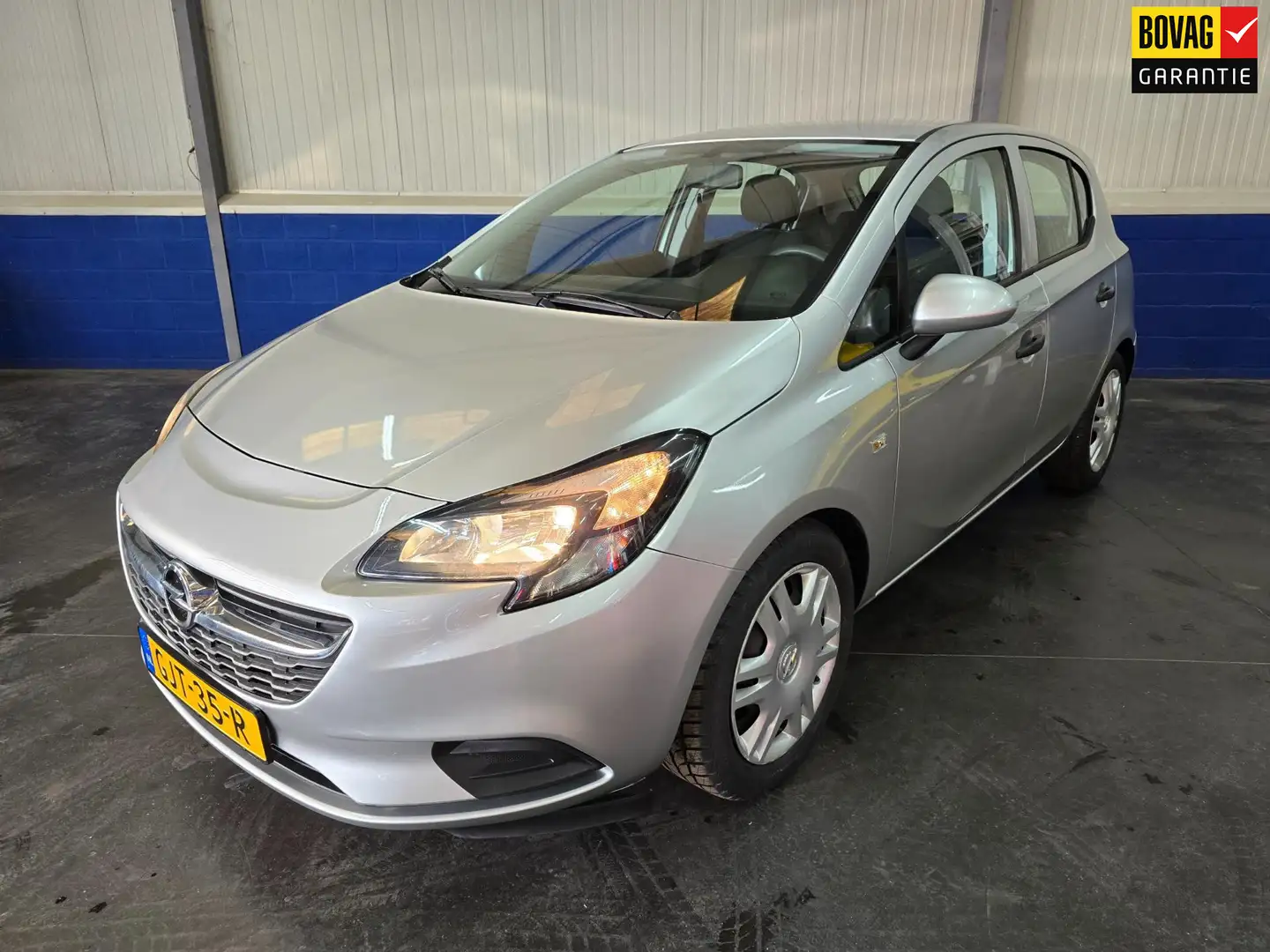 Opel Corsa 1.4 Grijs - 1