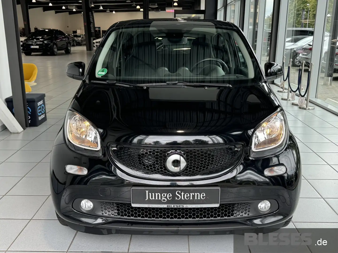 smart forFour 66 kW Prime+twinamic+Navi+Leder+SHZ+Komfort-P. BC Negro - 2
