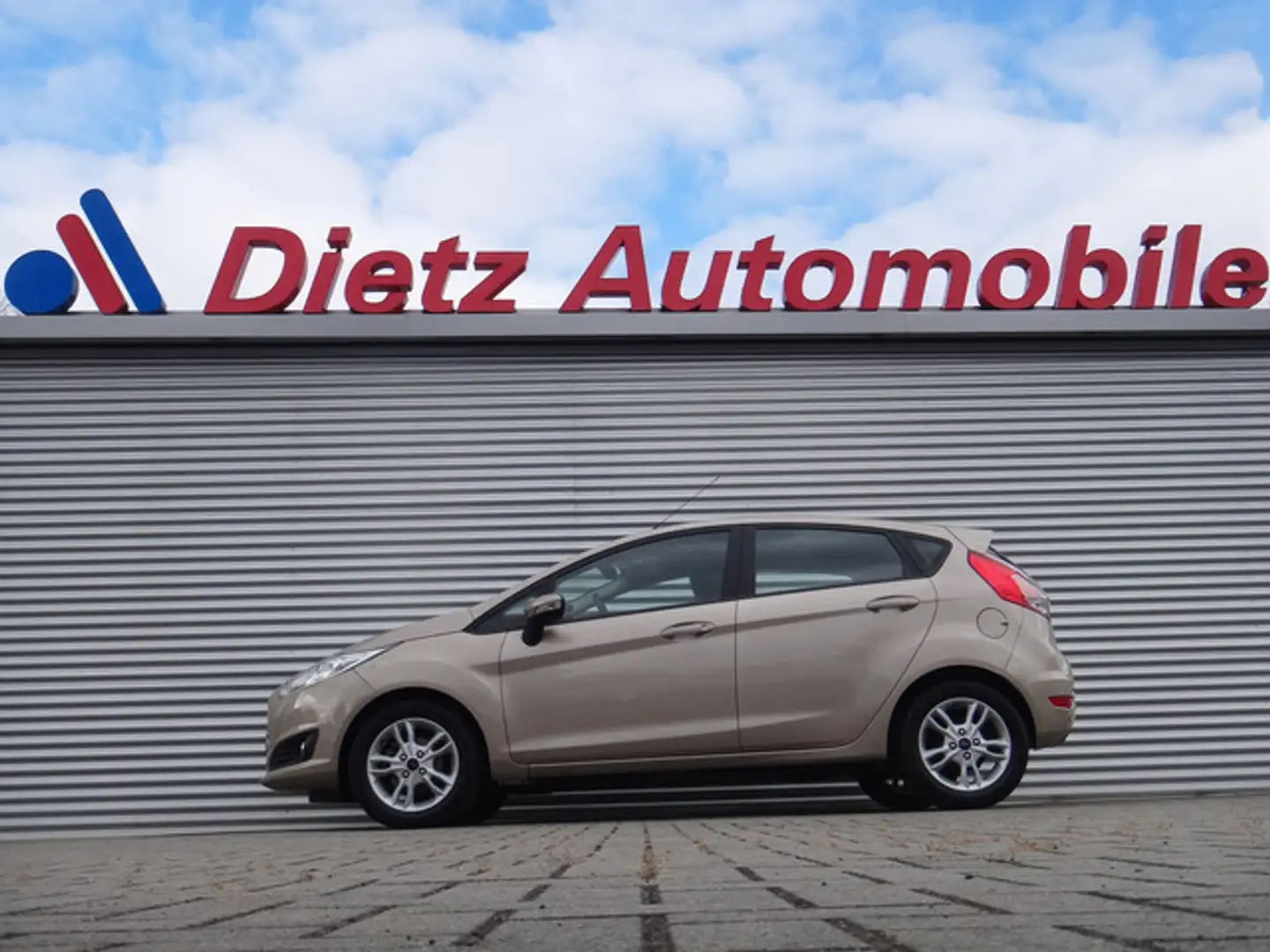 Ford Fiesta 1.0 EcoBoost Titanium Gerne Finanzierung+++ Beige - 1