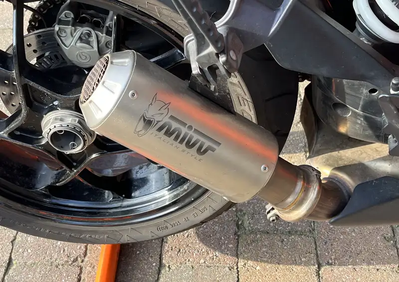 KTM 1290 Super Duke R - foto 6