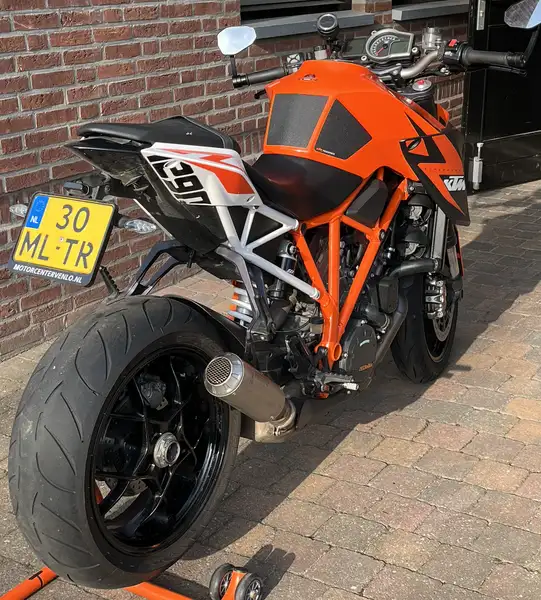 KTM 1290 Super Duke R - foto 7
