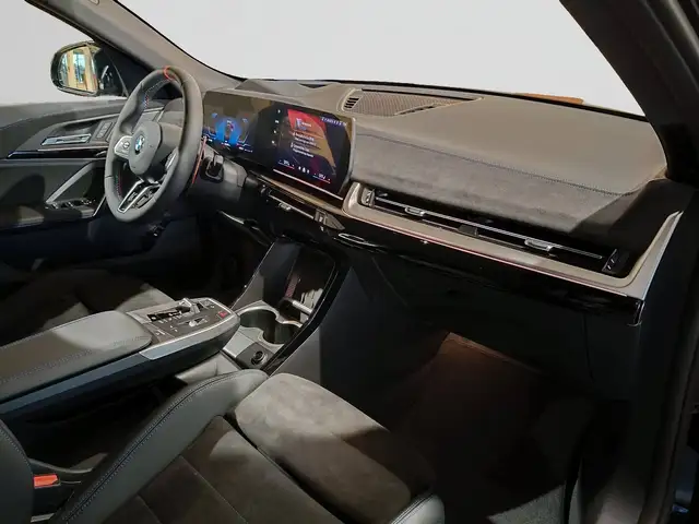 BMW X2 view 8