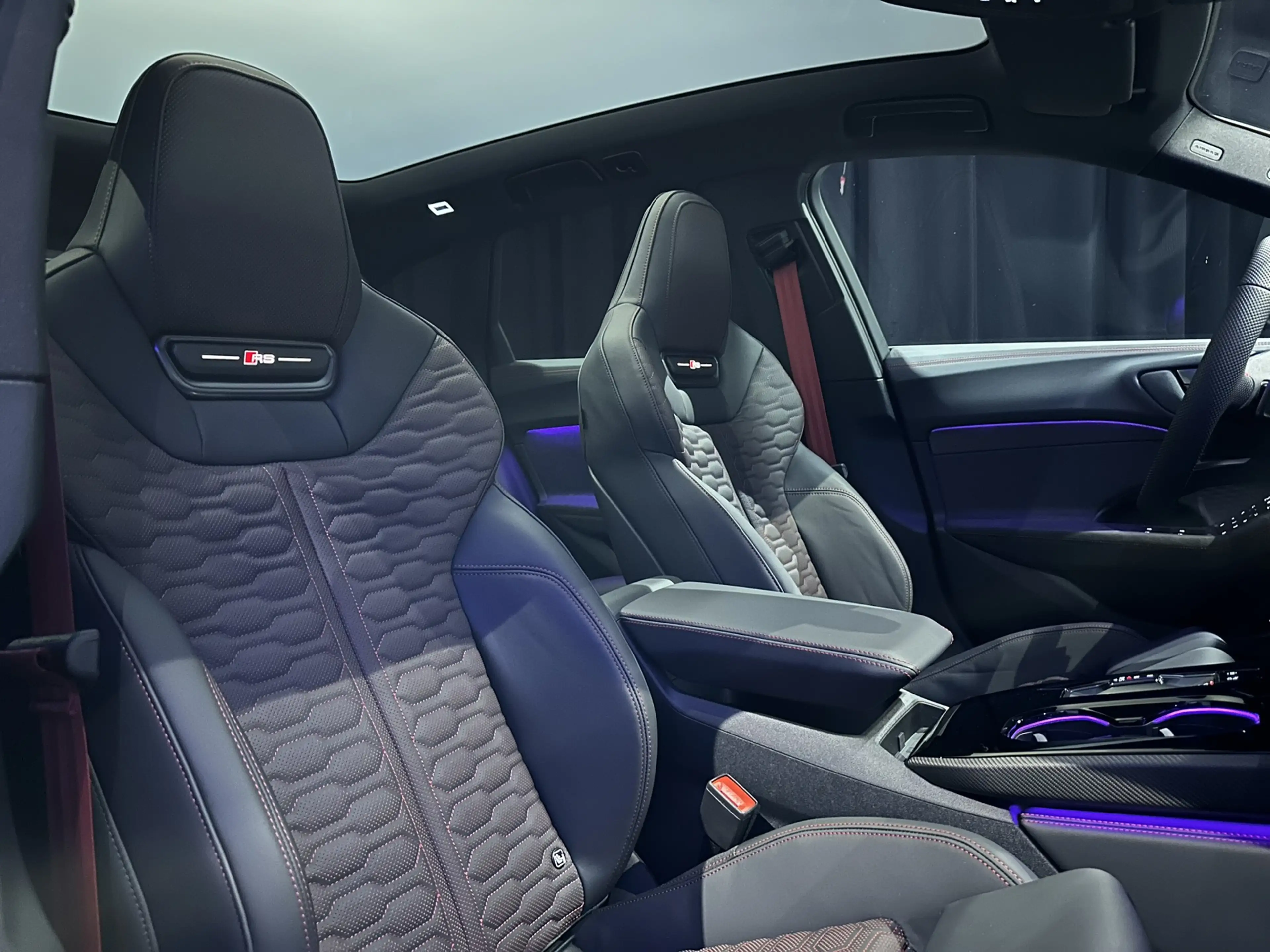 Audi RS5 A5 Avant e-hybrid quattro *Pano*Sportpakket*Techpa — photo 37