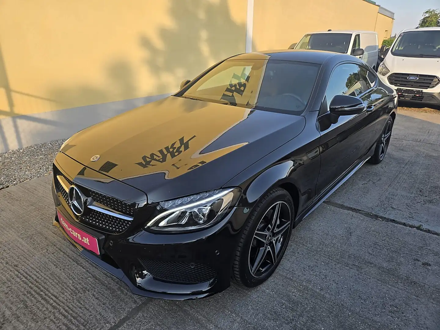 Mercedes-Benz C 180 Coupe Automatic AMG Line , Navi, Leder, 8 fach ... Schwarz - 2