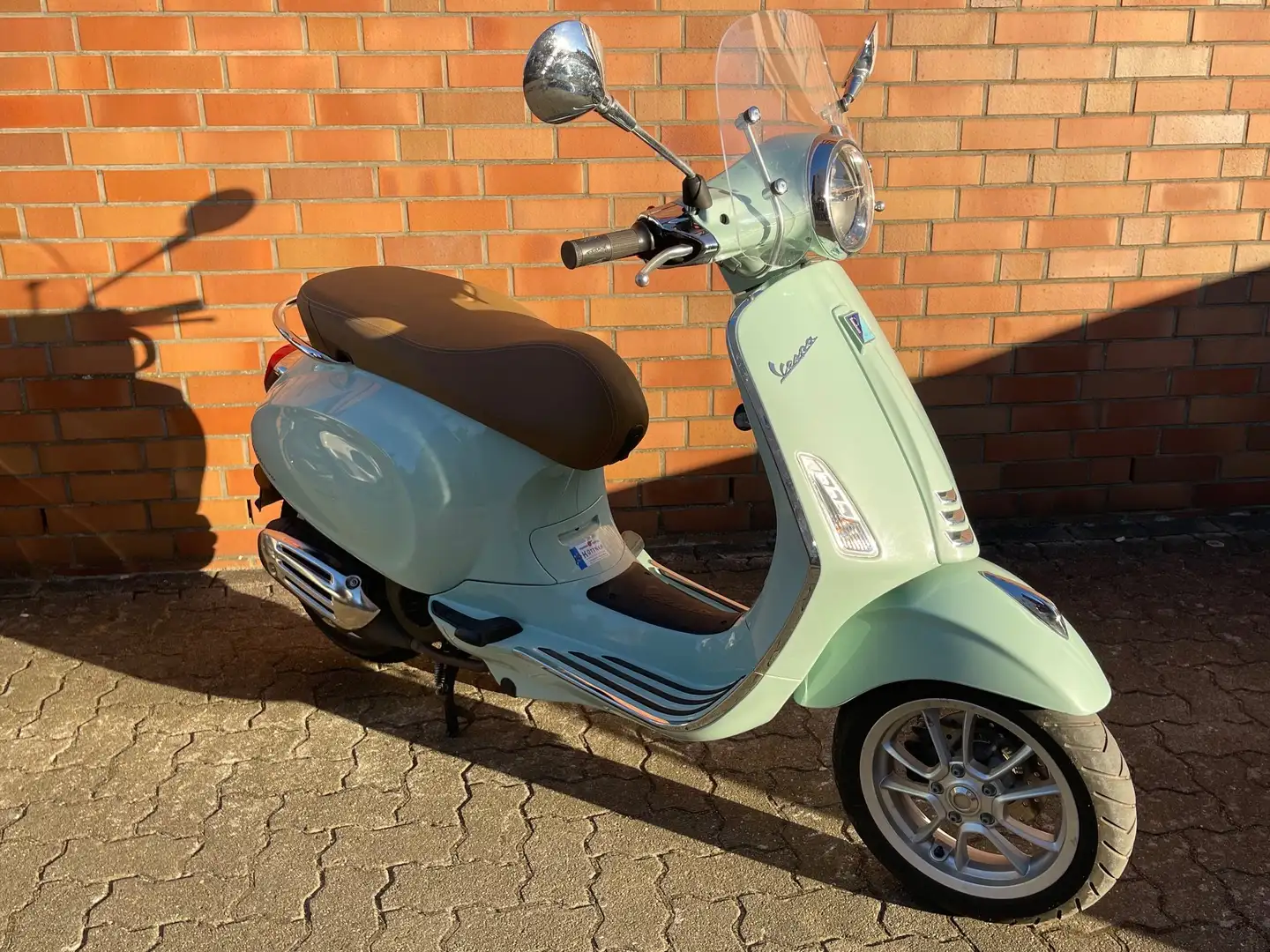 Vespa Primavera 125 ABS Verde - 1