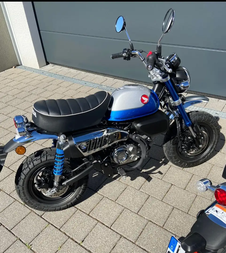 Honda Monkey 125 Modrá - 1