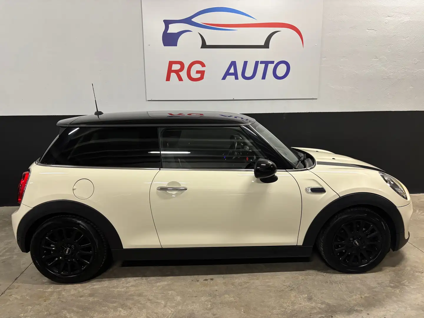 MINI Cooper Mini IV F55-F56 2014 1.5 3p Beige - 2
