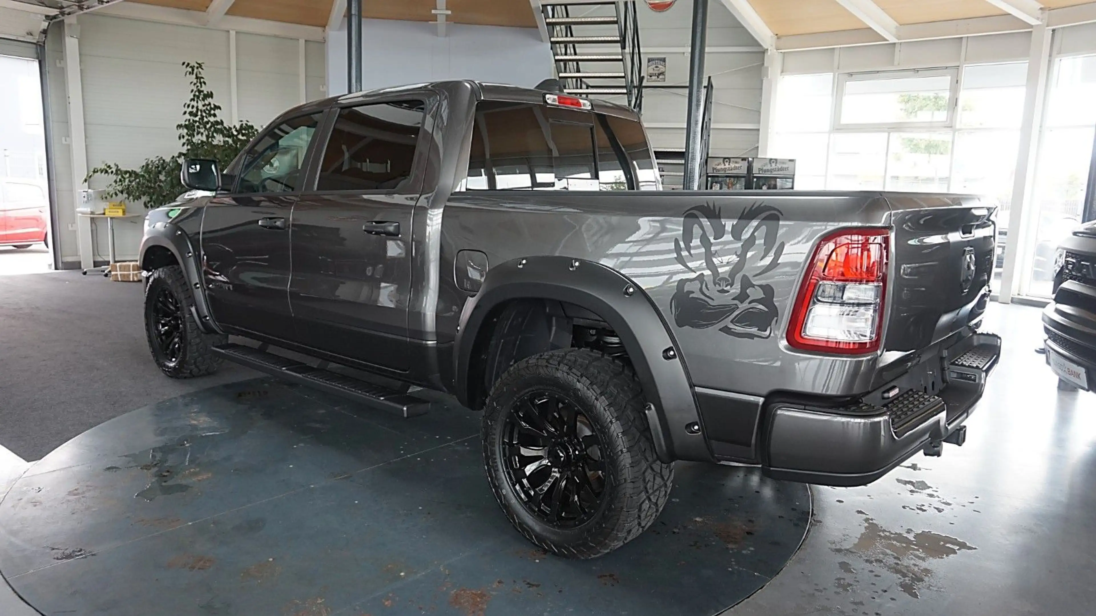 Dodge RAM 1500 HEMI *eTorque*AHK*Crew-Cab*6Sitzer* — photo 7