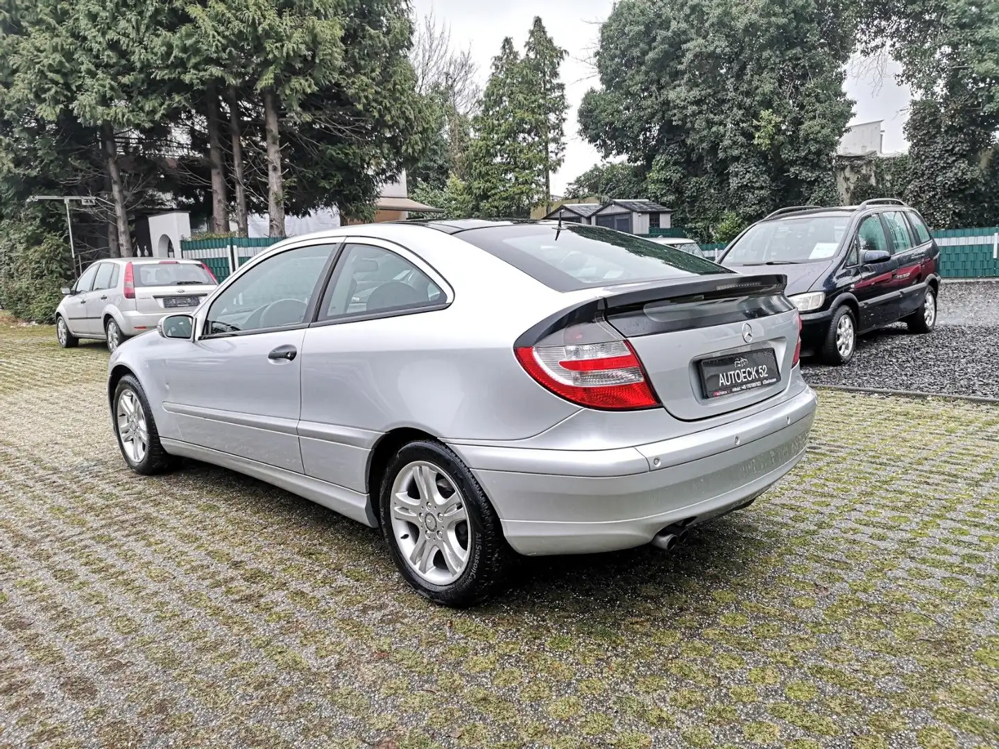 Mercedes-Benz C 160 Coupe * TÜV/AU 05-2027* PDC* Tempomat* Ezüst - 2