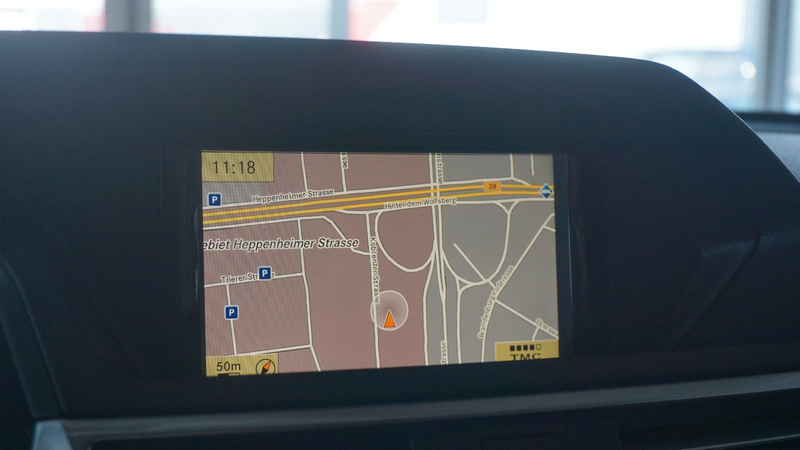 Mercedes-Benz E 300 CGI BlueEfficiency GSD*XENON*LUFT*TOTW!! — photo 22