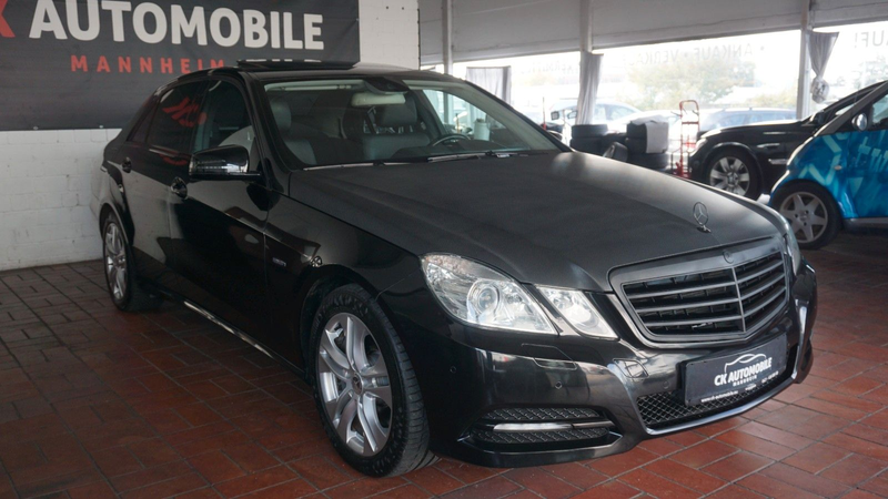 Mercedes-Benz E 300 CGI BlueEfficiency GSD*XENON*LUFT*TOTW!! — photo 3