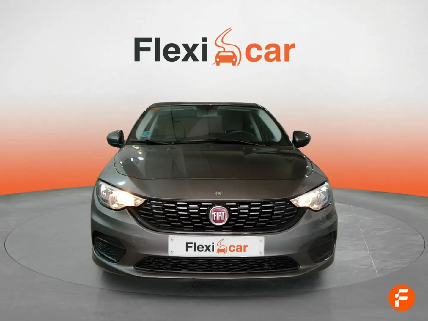 Fiat Tipo 1.4 16v Easy 70kW (95CV) gasolina 5p. Gris - 2