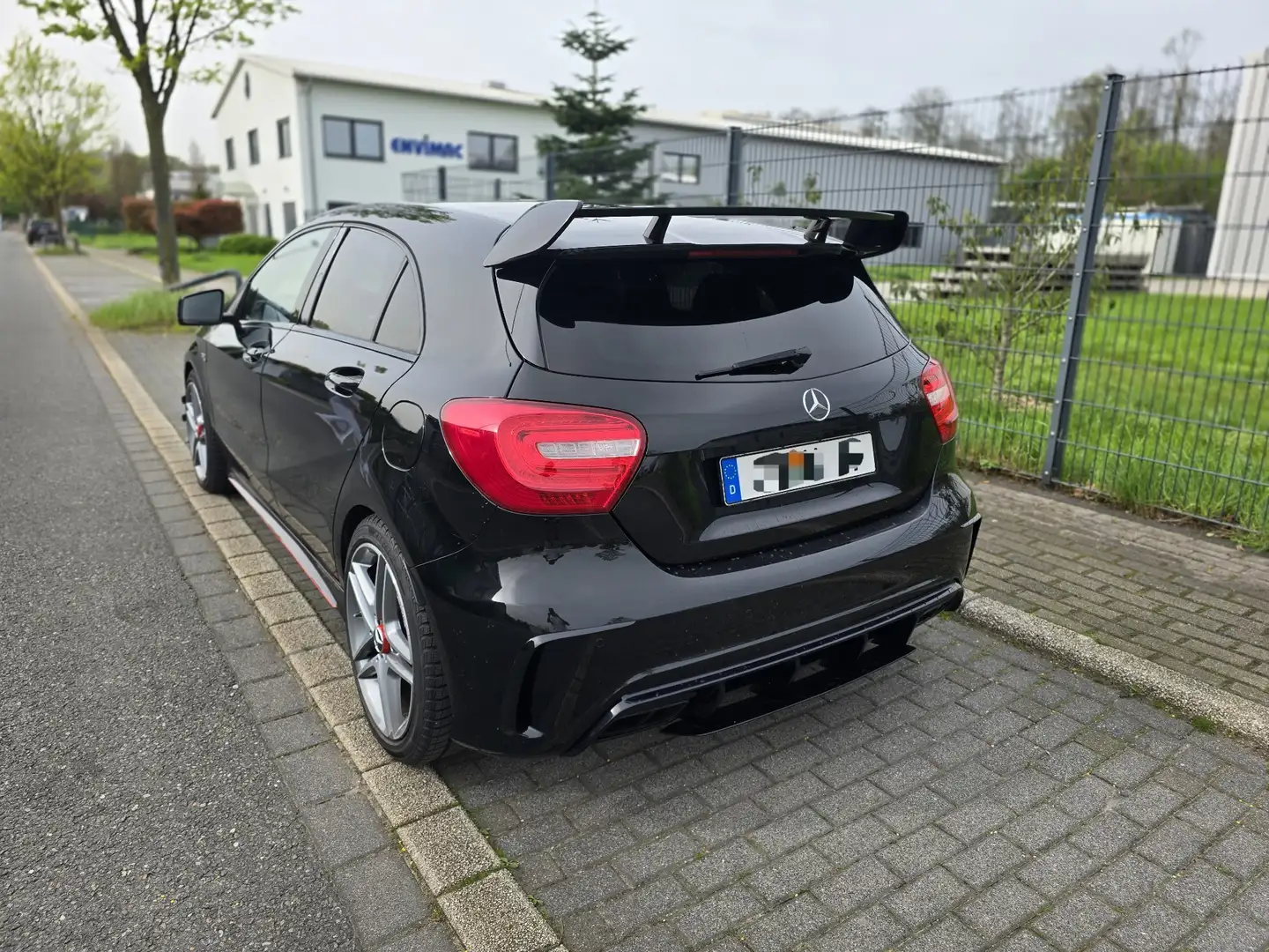 Mercedes-Benz A 45 AMG A 45 AMG 4Matic AMG Speedshift 7G-DCT Schwarz - 2