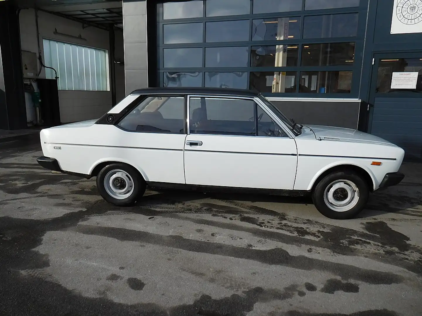 Fiat 131 1600 Blanco - 2