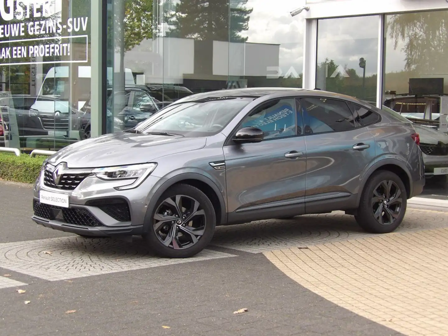 Renault Arkana RS Line TCe 140 EDC Mild Hybride Gris - 1