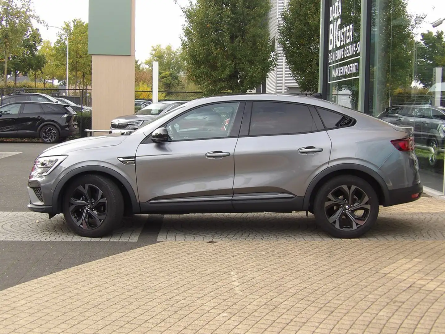 Renault Arkana RS Line TCe 140 EDC Mild Hybride Gris - 2