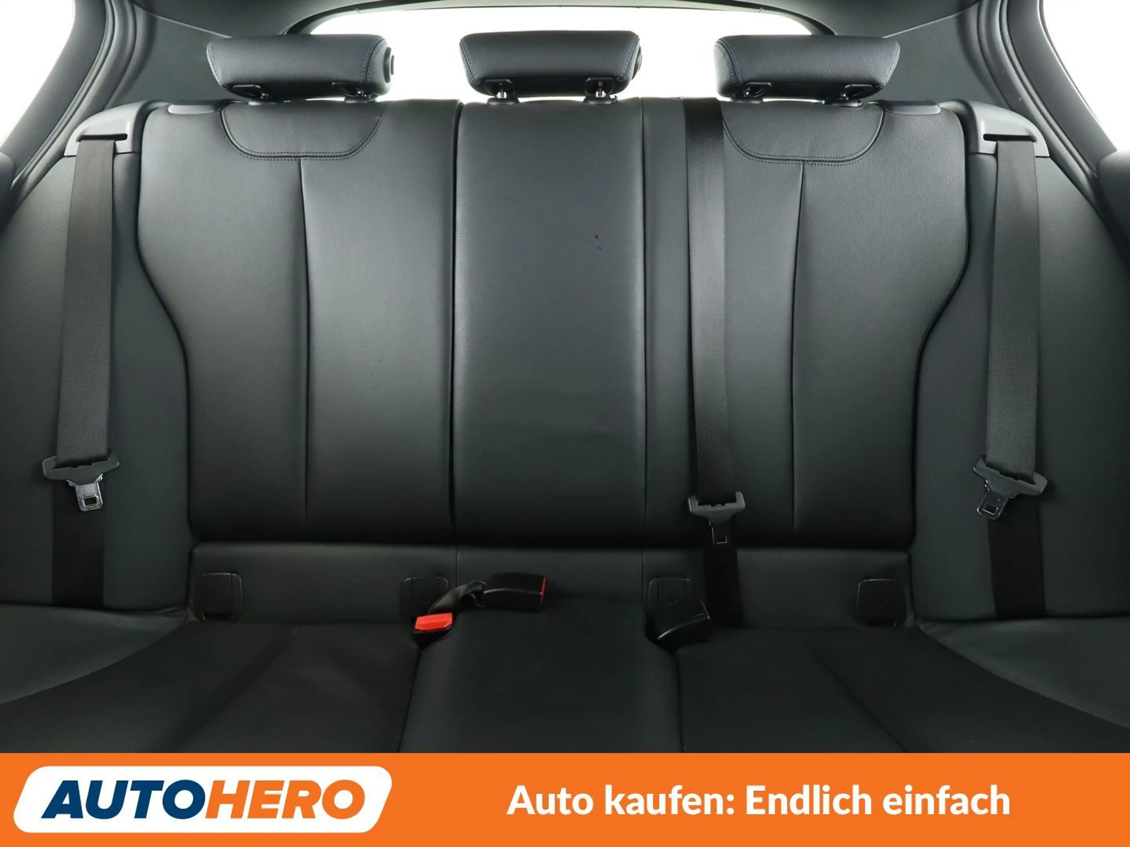 BMW 118 118i Edition M Sport Shadow*TEMPO*LED*PDC*SHZ* — photo 15