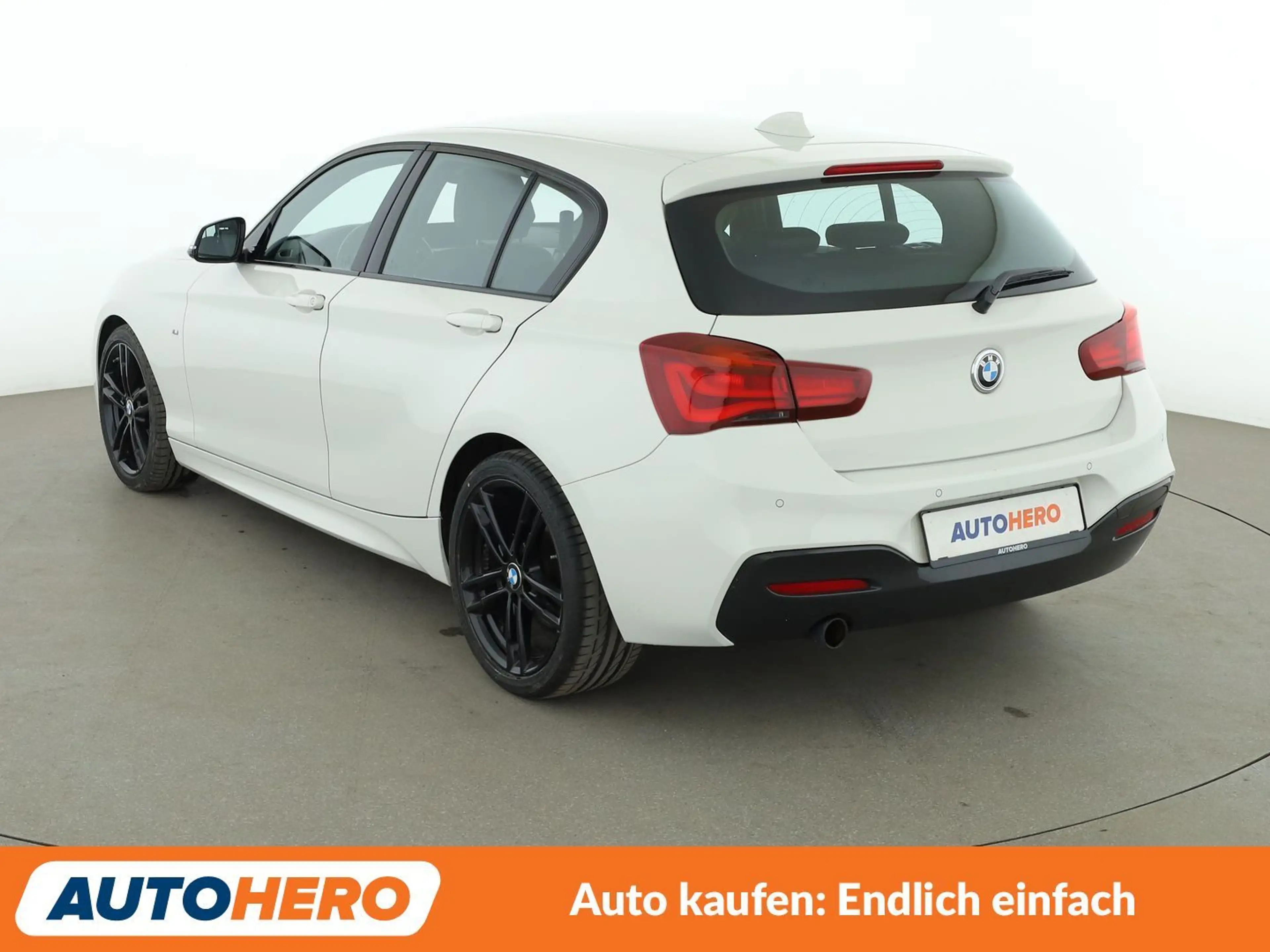BMW 118 118i Edition M Sport Shadow*TEMPO*LED*PDC*SHZ* — photo 4