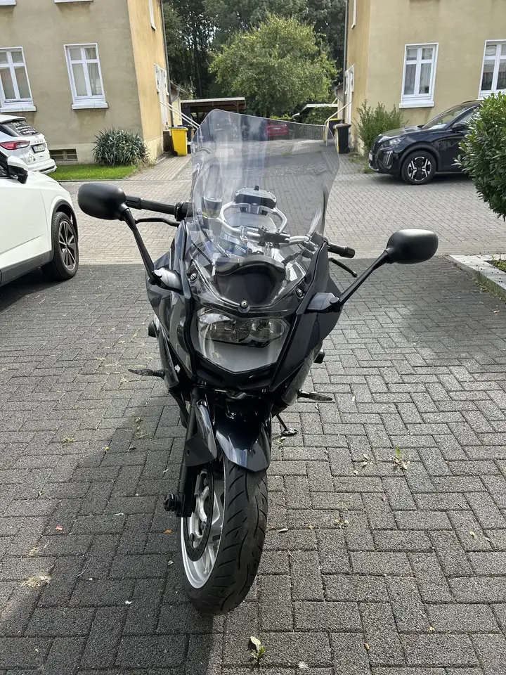 BMW F 800 GT