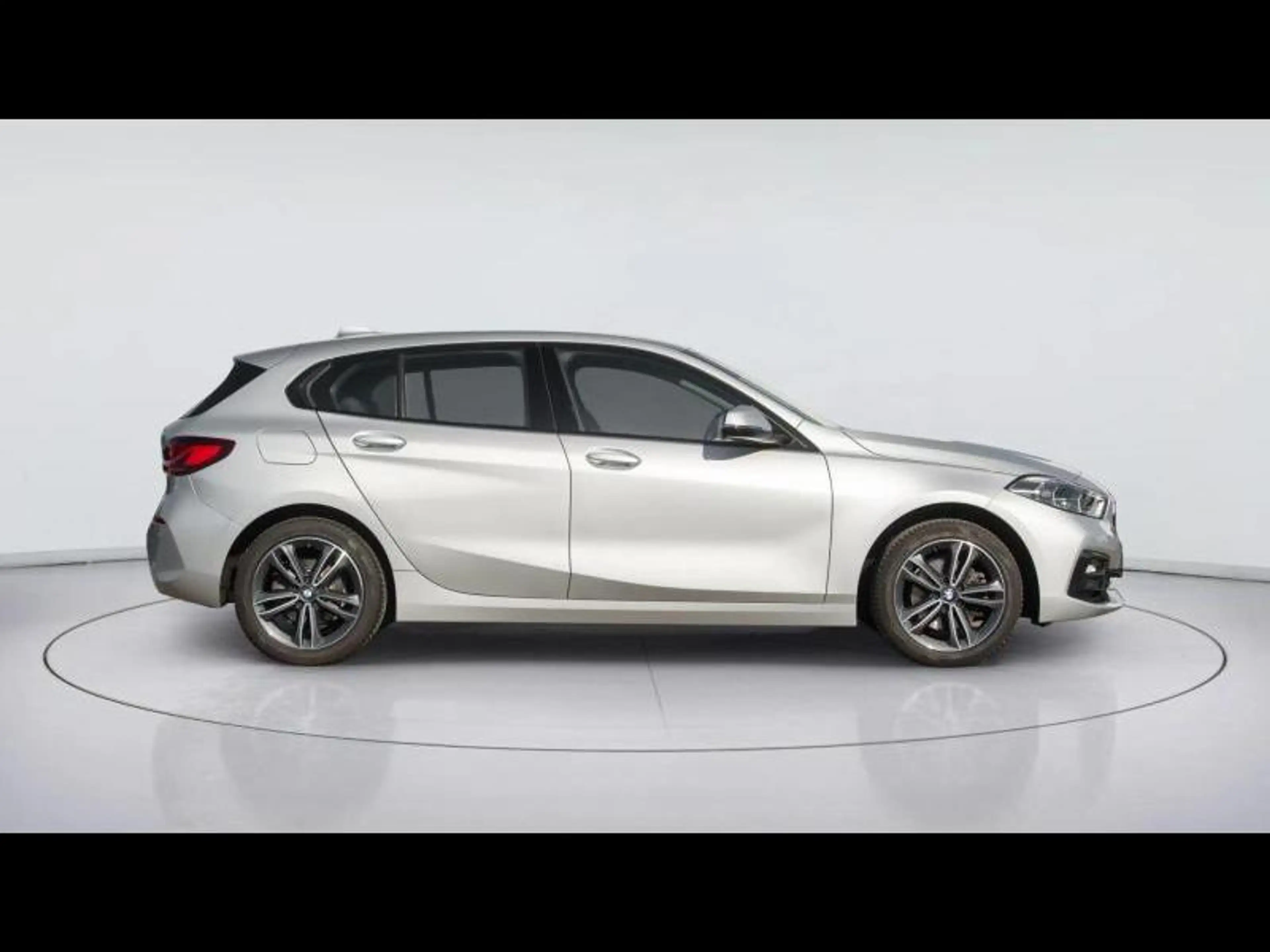 BMW 118 i Hatch - Line Sport 118i Hatch — photo 3