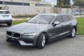 V60 D3 Geartronic Business Plus