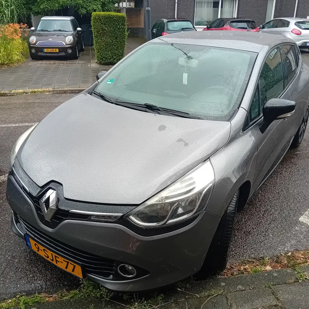 Renault Clio 0.9 TCe Expression Grijs - 1