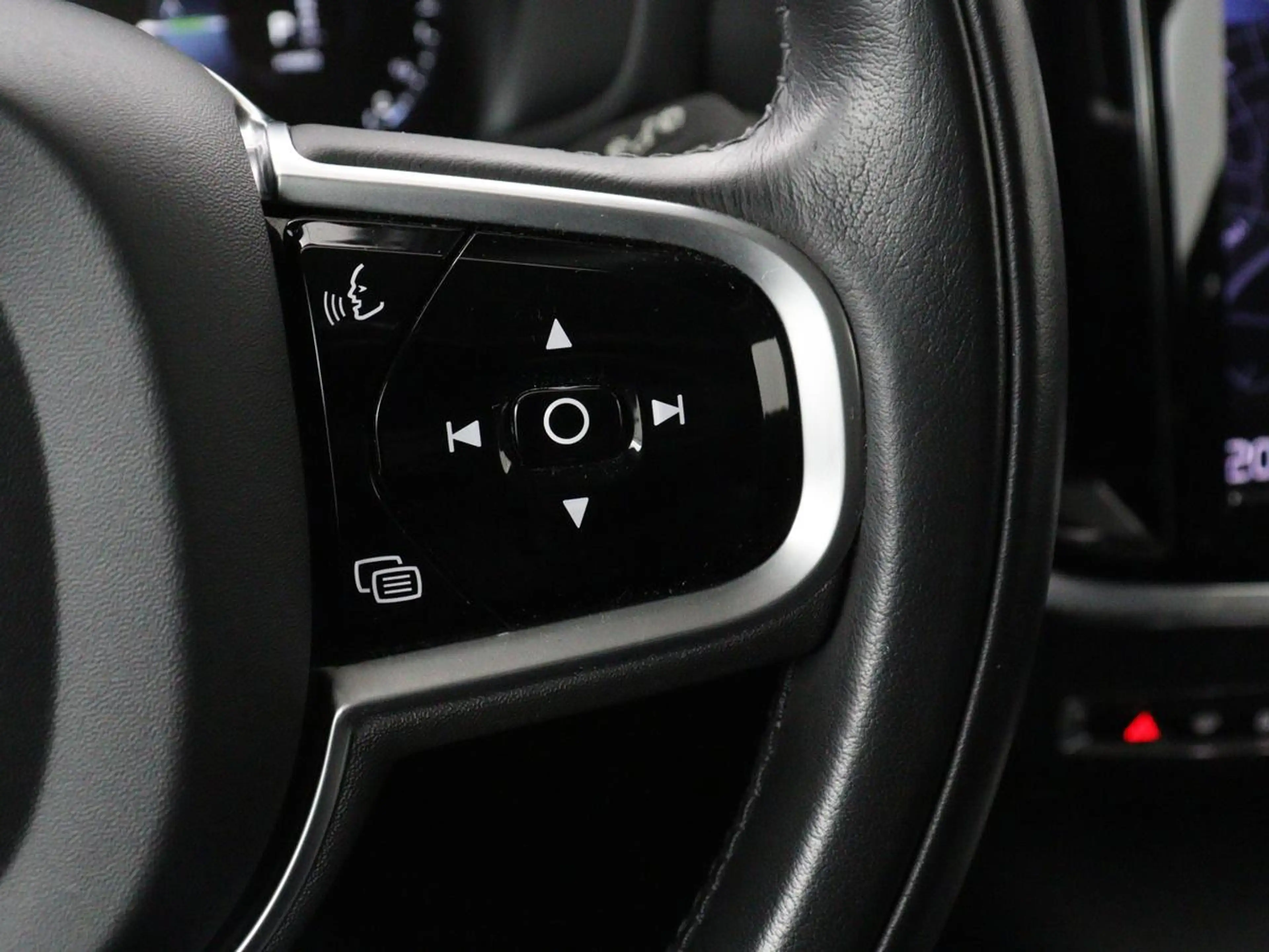 Volvo V60 2.0 T6 Recharge AWD Inscription | Trekhaak | SOH 8 — photo 23