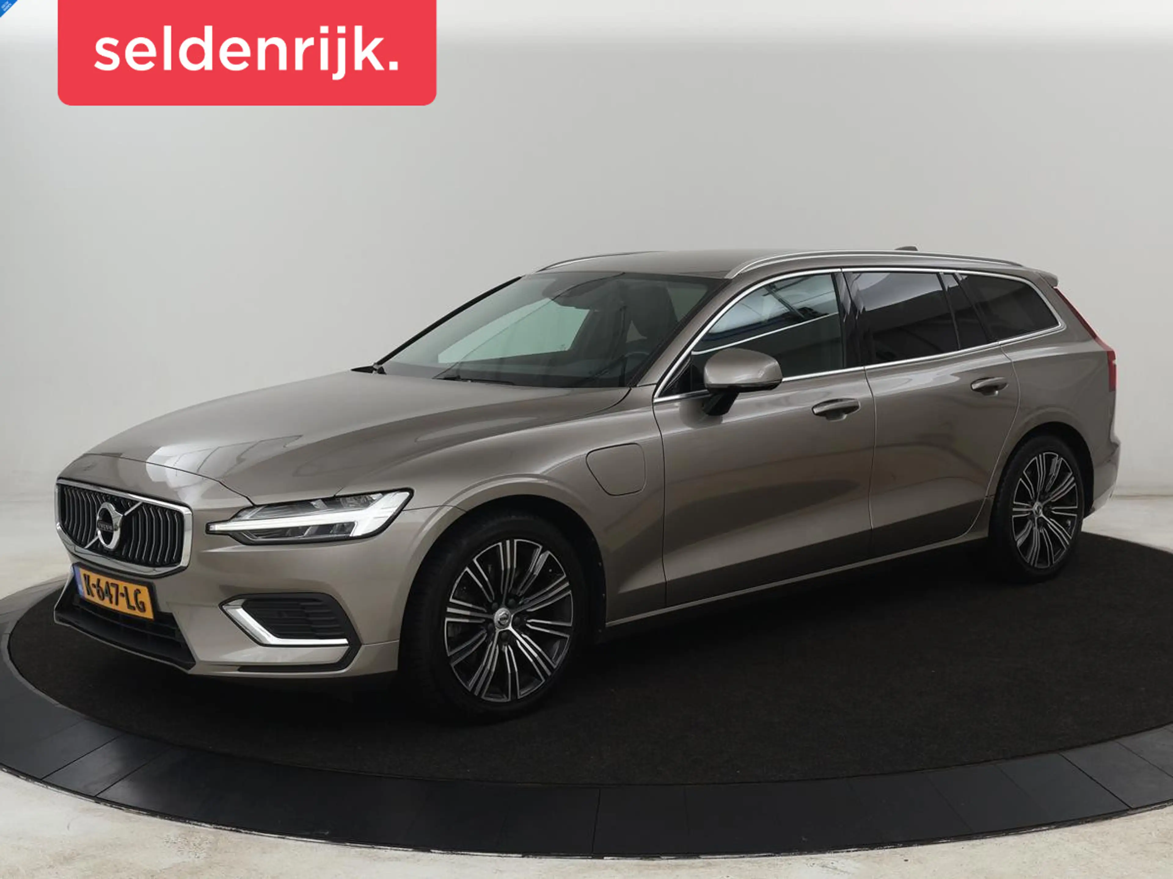 Volvo V60 2.0 T6 Recharge AWD Inscription | Trekhaak | SOH 8