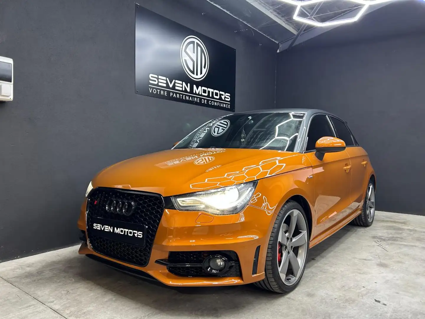 Audi A1 Sportback S Line 1.6 TDi - 105CH - Suivi Complet - Garantie 12 Mois Inclus Orange - 2