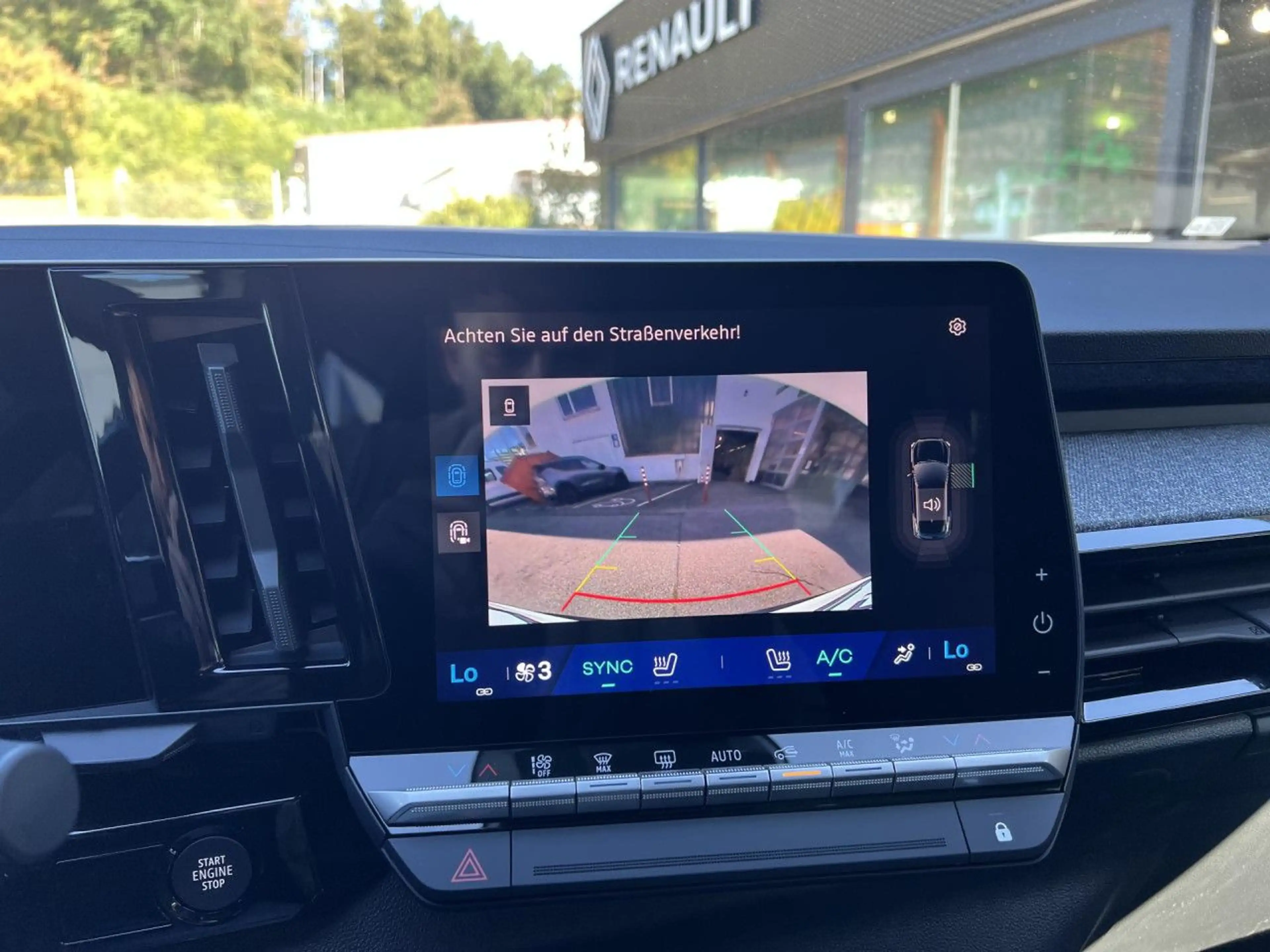 Renault Austral Evolution Full Hybrid E-Tech 200 ACC Navi — photo 13